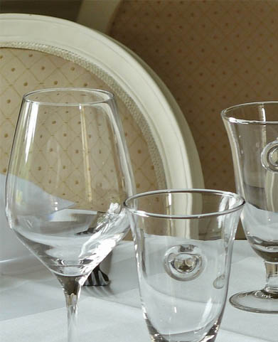 Restaurant inside showcase 1
